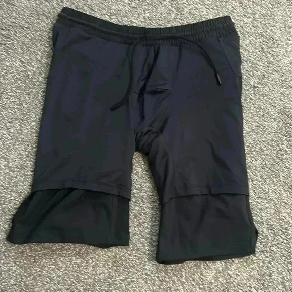Men’s, All in Motion Athletic, lined shorts. Sz small - Picture 3 of 5